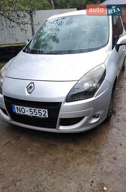 Мінівен Renault Scenic 2010 в Калуші