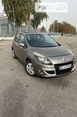 Мінівен Renault Scenic 2010 в Кропивницькому