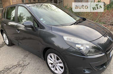 Минивэн Renault Scenic 2009 в Виннице