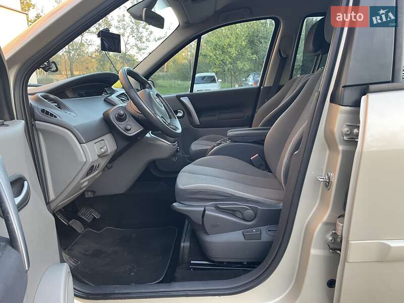 Минивэн Renault Scenic 2009 в Красилове фото 7 Минивэн Renault Scenic 2009 в Красилове