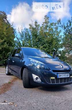 Мінівен Renault Scenic 2010 в Білій Церкві