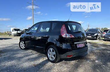 Минивэн Renault Scenic 2011 в Ровно