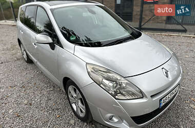 Минивэн Renault Scenic 2009 в Виннице