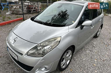 Минивэн Renault Scenic 2009 в Виннице