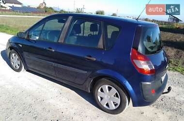 Минивэн Renault Scenic 2003 в 