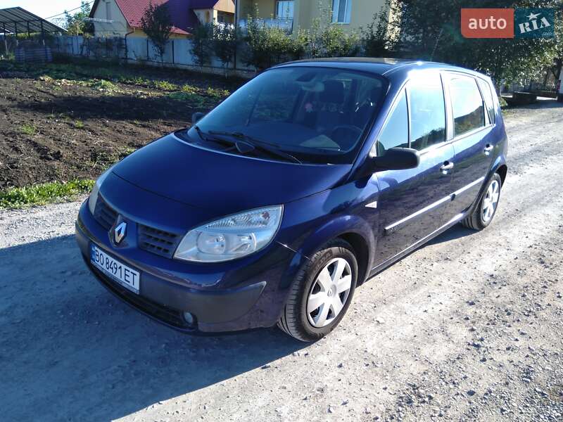 Минивэн Renault Scenic 2003 в 