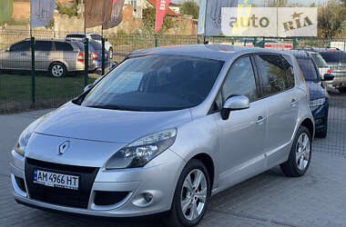 Минивэн Renault Scenic 2011 в Бердичеве