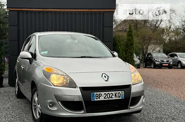 Мінівен Renault Scenic 2011 в Дрогобичі