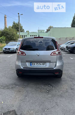 Renault Scenic 2011