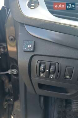 Минивэн Renault Scenic 2009 в 