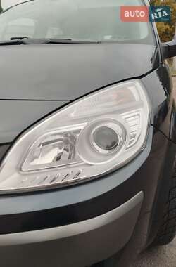 Минивэн Renault Scenic 2007 в 