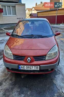 Минивэн Renault Scenic 2003 в 