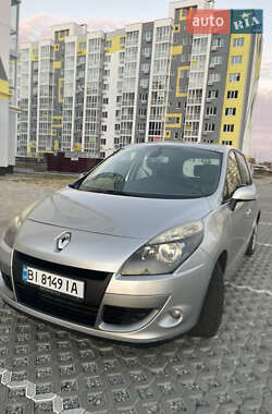 Renault Scenic 2011 Renault Scenic 2011