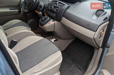 Минивэн Renault Scenic 2005 в 