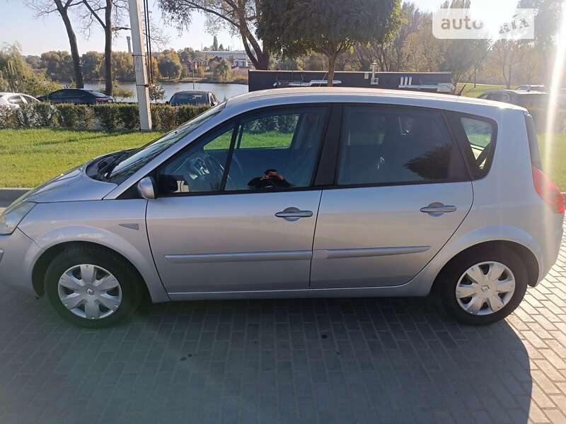 Минивэн Renault Scenic 2008 в Умани