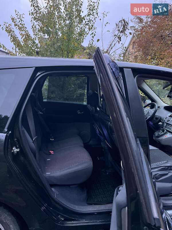 Мінівен Renault Scenic 2008 в Рівному фото 17 Мінівен Renault Scenic 2008 в Рівному