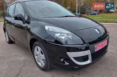 Renault Scenic 2011