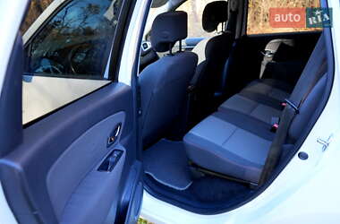 Минивэн Renault Scenic 2013 в Хотине