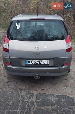 Минивэн Renault Scenic 2005 в Киеве