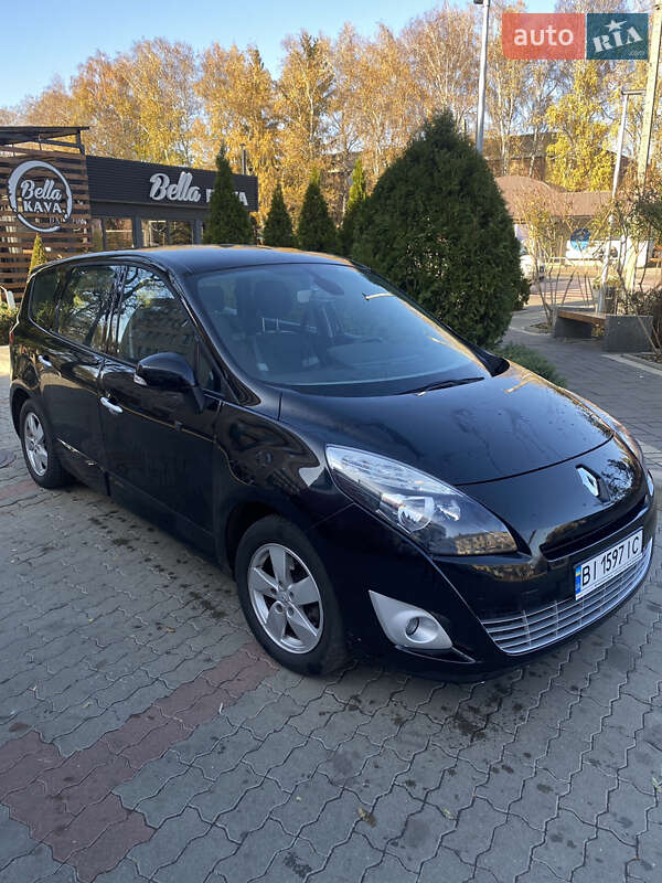 Минивэн Renault Scenic 2011 в Лубнах фото 2 Минивэн Renault Scenic 2011 в Лубнах