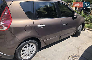 Минивэн Renault Scenic 2010 в Одессе