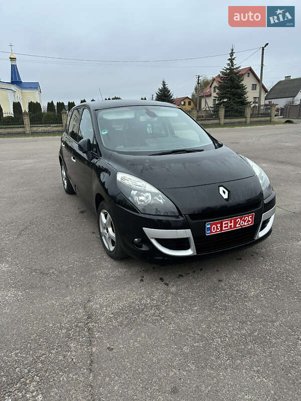 Минивэн Renault Scenic 2011 в Костополе