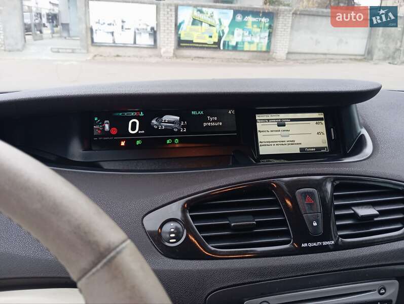 Минивэн Renault Scenic 2011 в Житомире