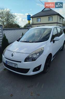 Мінівен Renault Scenic 2009 в Джурині