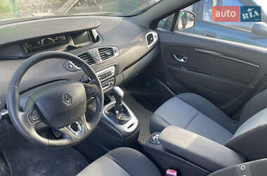 Минивэн Renault Scenic 2013 в Ровно