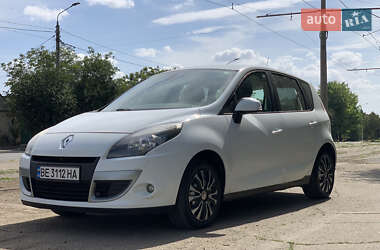 Мінівен Renault Scenic 2011 в Миколаєві