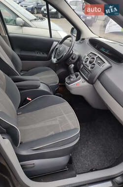 Минивэн Renault Scenic 2005 в Киеве