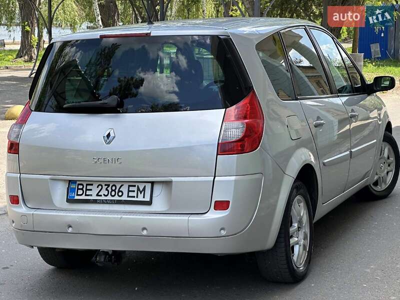 Минивэн Renault Scenic 2008 в Снигиревке
