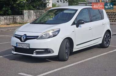 Минивэн Renault Scenic 2015 в Киеве