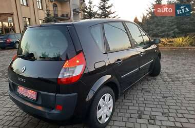 Мінівен Renault Scenic 2006 в Дубні