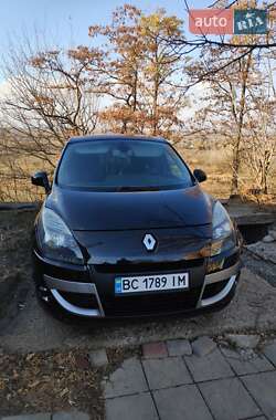 Мінівен Renault Scenic 2011 в Балаклії