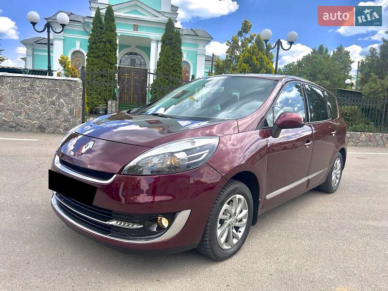 Минивэн Renault Scenic 2012 в Киеве