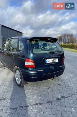 Минивэн Renault Scenic 2001 в 