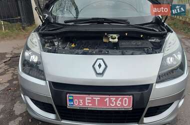 Минивэн Renault Scenic 2010 в Луцке