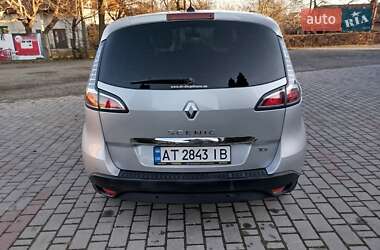 Минивэн Renault Scenic 2013 в Косове