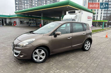 Минивэн Renault Scenic 2011 в Луцке