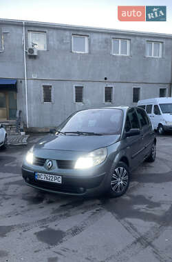 Мінівен Renault Scenic 2004 в Рівному