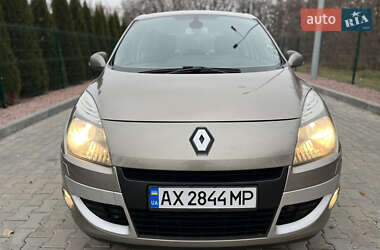 Мінівен Renault Scenic 2010 в Кременчуці