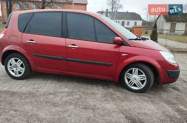 Минивэн Renault Scenic 2006 в Любешове