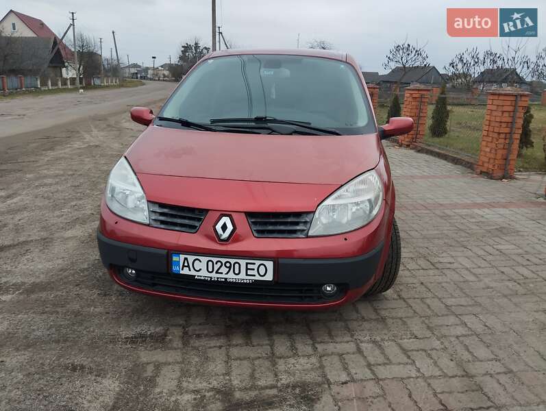 Минивэн Renault Scenic 2006 в Любешове