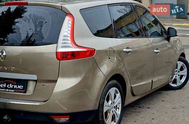 Минивэн Renault Scenic 2010 в Николаеве