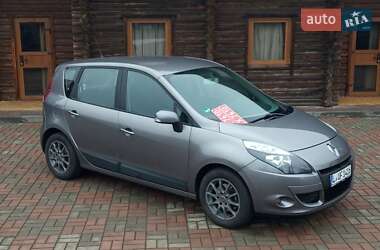 Renault Scenic 2011