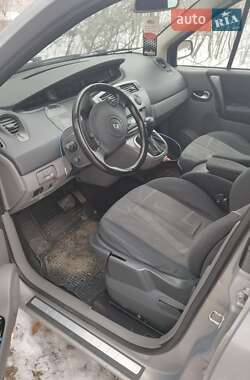 Минивэн Renault Scenic 2005 в 