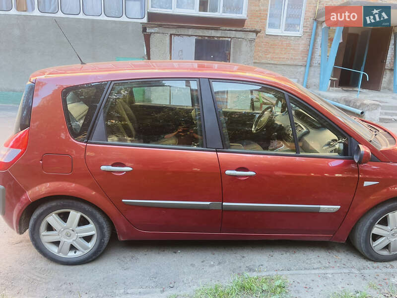 Минивэн Renault Scenic 2003 в Хмельницком