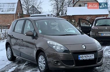 Минивэн Renault Scenic 2011 в Виннице