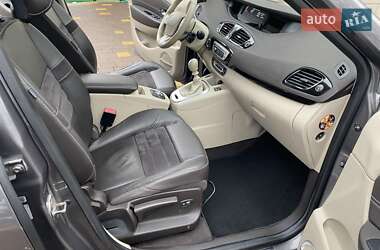 Мінівен Renault Scenic 2013 в Львові